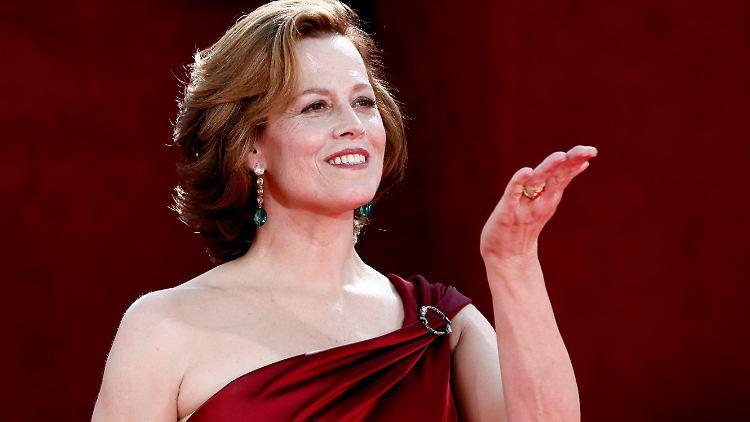 Sigourney Weaver Wzrost