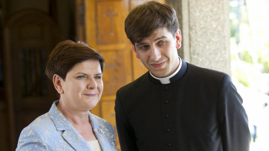 Syn Beaty Szydło Zmienił Nazwisko Syn Beaty Szydło Zmienił Nazwisko