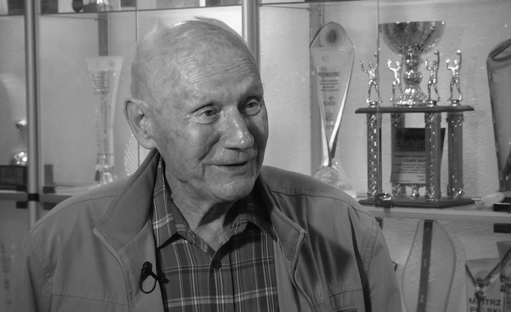 Andrzej Dąbrowski Nie Żyje