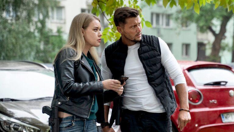 Gliniarze Natalia I Kuba Pocałunek